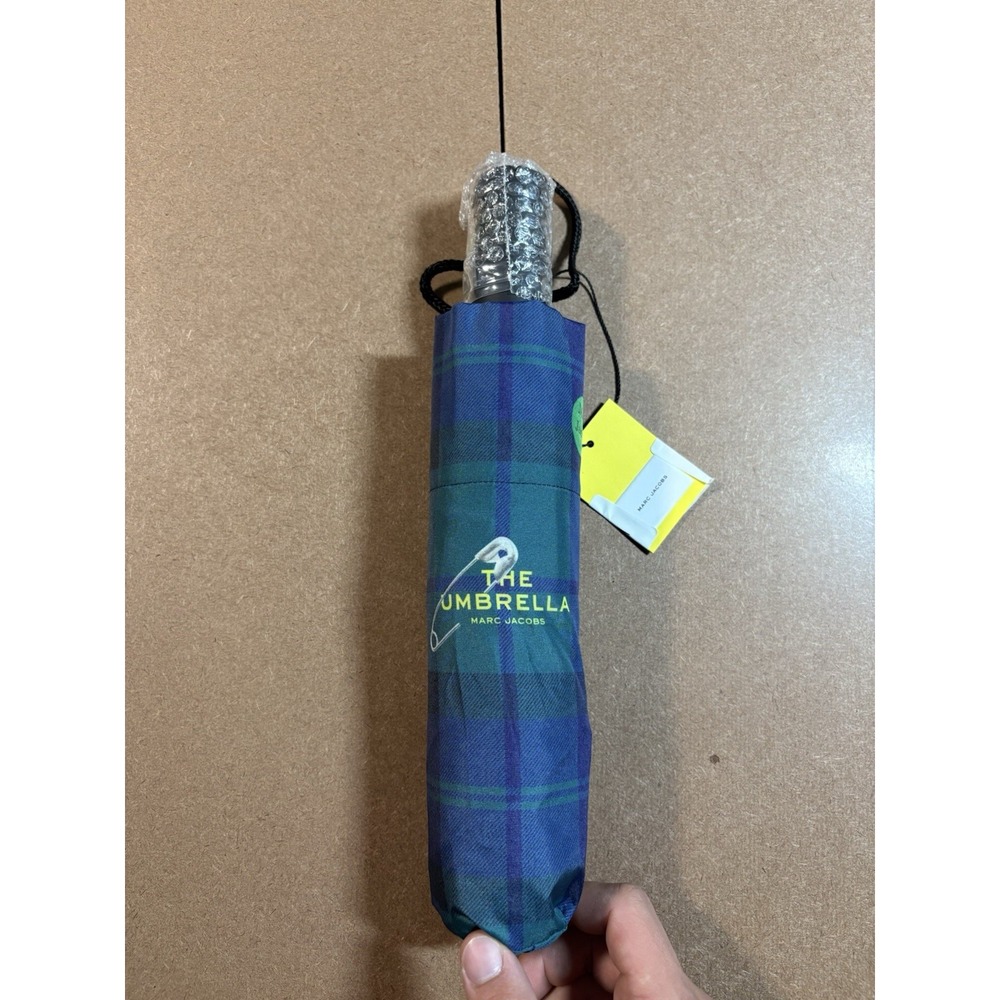 Marc Jacobs "The Umbrella" London Plaid Compact Umbrella NWT